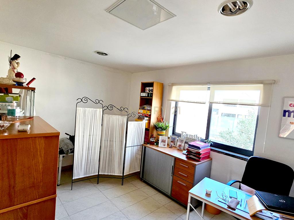 Oportunidade Única! Moradia com Afetação a Serviços, a Funcionar como Lar de Idosos Licenciado em Porto Salvo, Oeiras -  Moradia + Trespasse - Image 20